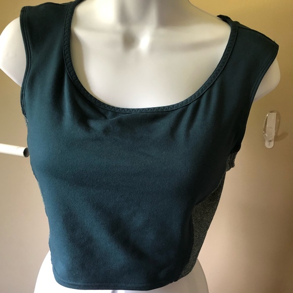 Under Armour Sports Bra Small Green - Picture 1 of 6